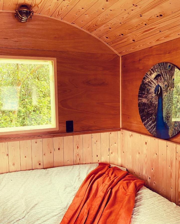 Pipowagens Bij Pannenkoekenrestaurant & Camping De Koppenjan 'Een Uniek Verblijf Met Kinderspeelboerderij' Jubbega-Schurega Buitenkant foto